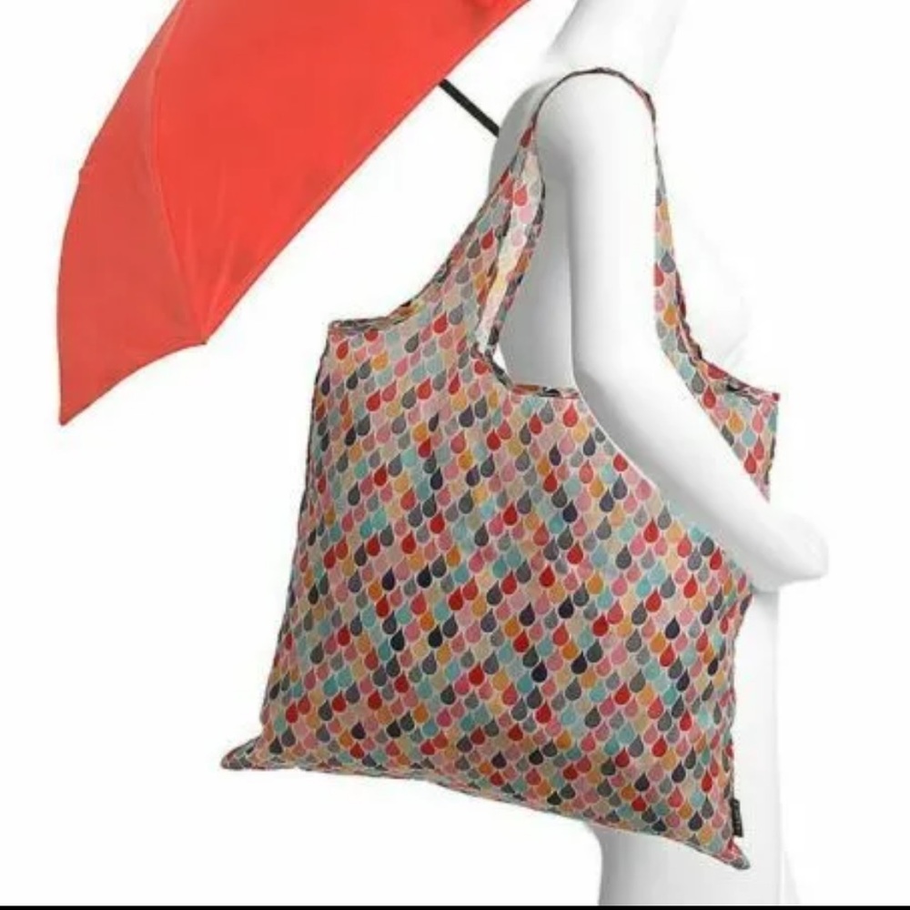 🆕☔️ Full Size Umbrella with C-Shaped Handle CORAL